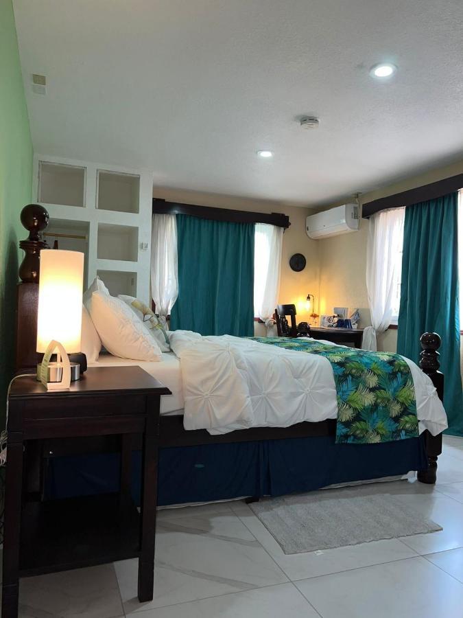 One South Place Hotel Belize City Esterno foto