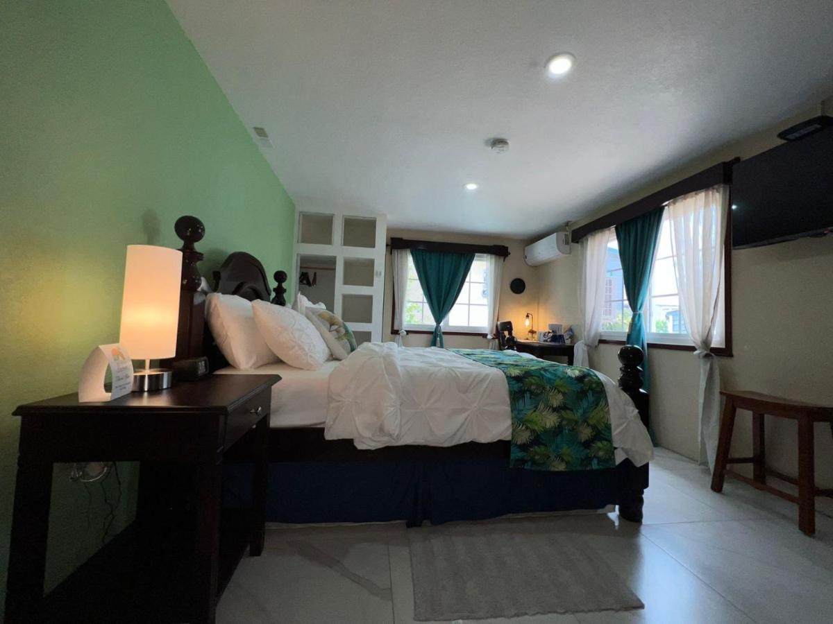 One South Place Hotel Belize City Esterno foto