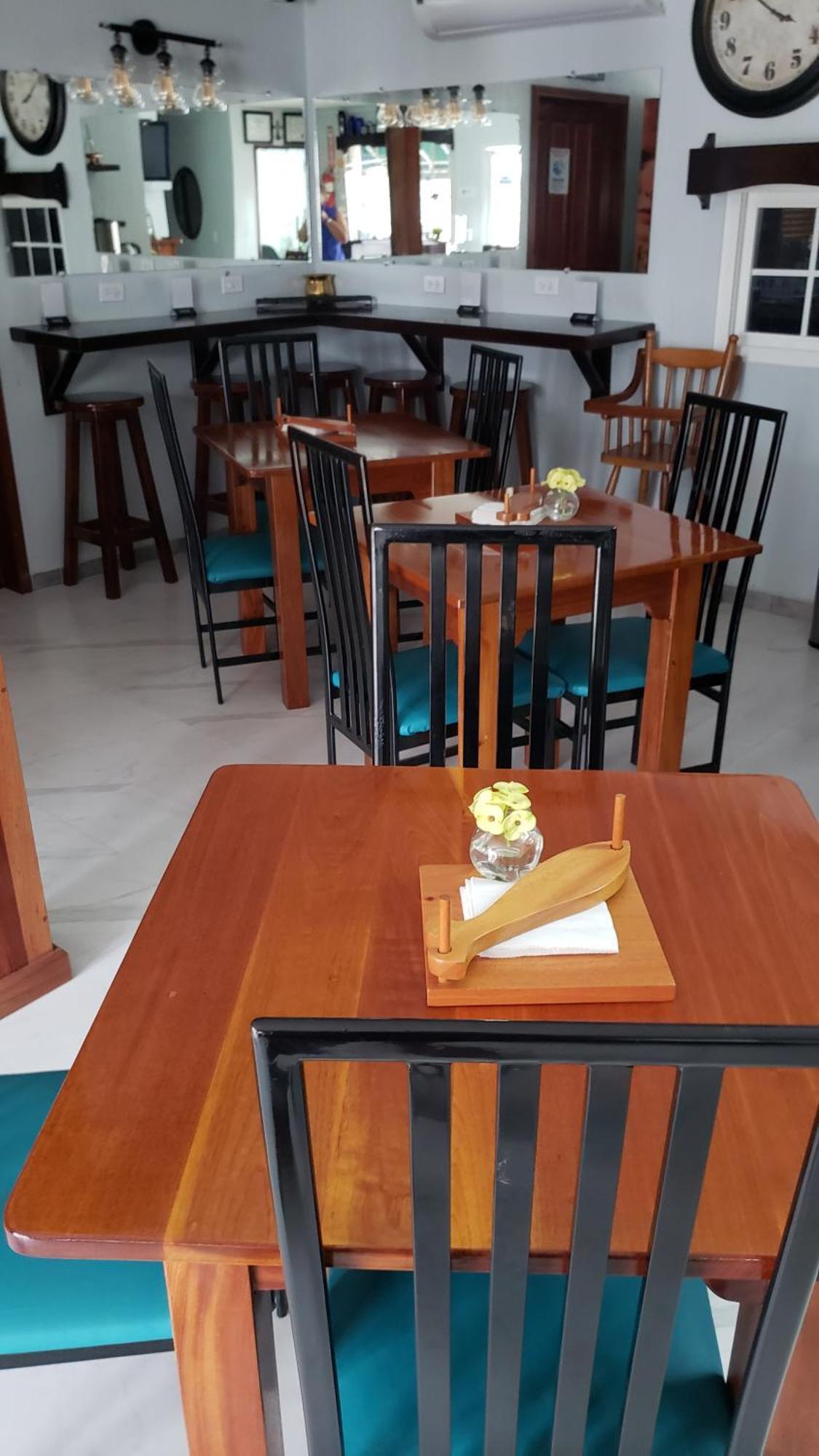 One South Place Hotel Belize City Esterno foto