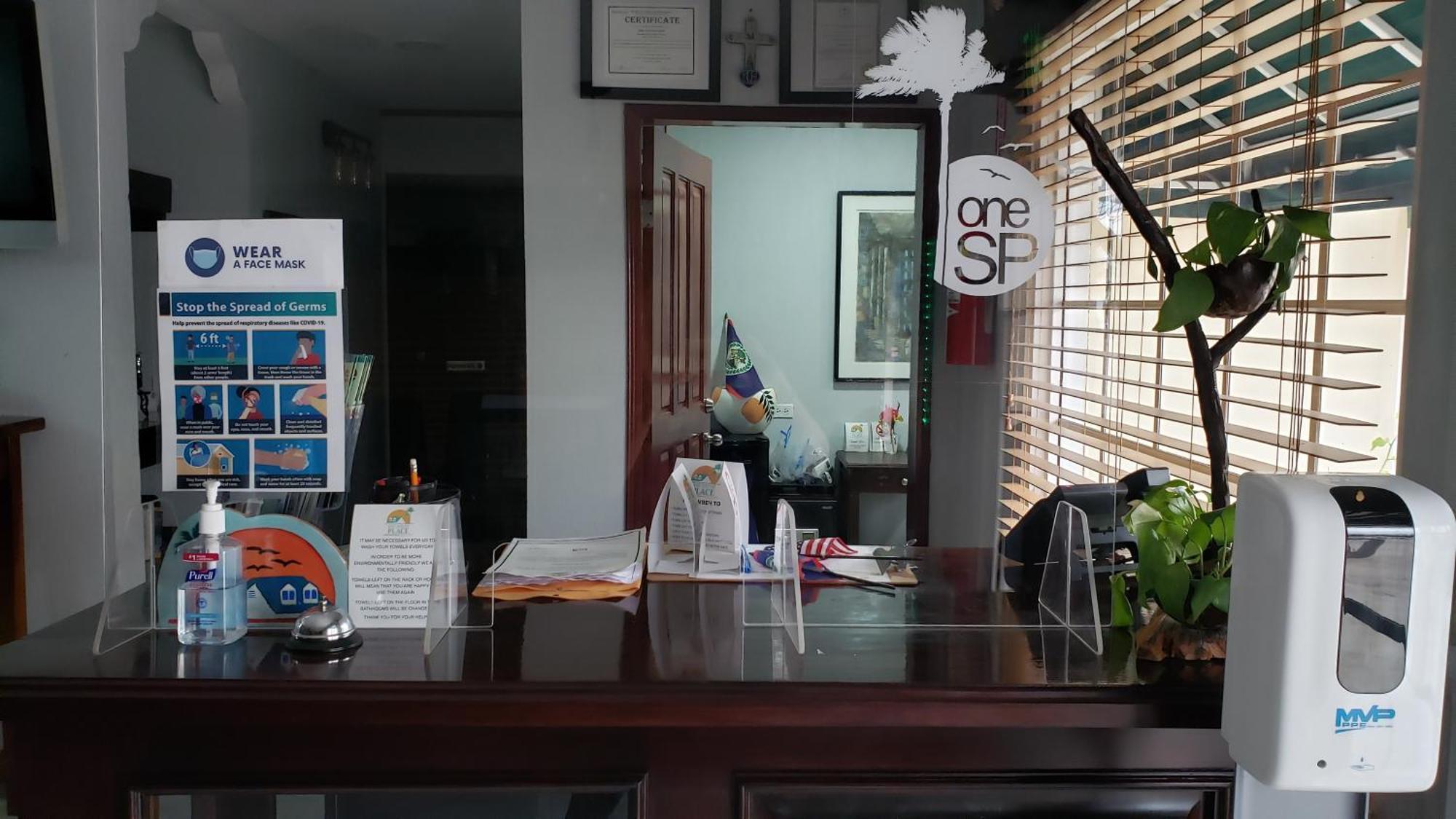 One South Place Hotel Belize City Esterno foto